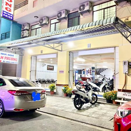 Nha Nghi Nam Phuong Panzió Hà Tiên Kültér fotó
