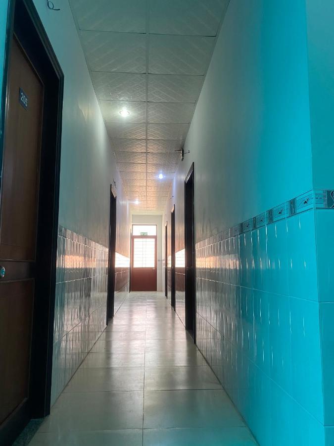 Nha Nghi Nam Phuong Panzió Hà Tiên Kültér fotó